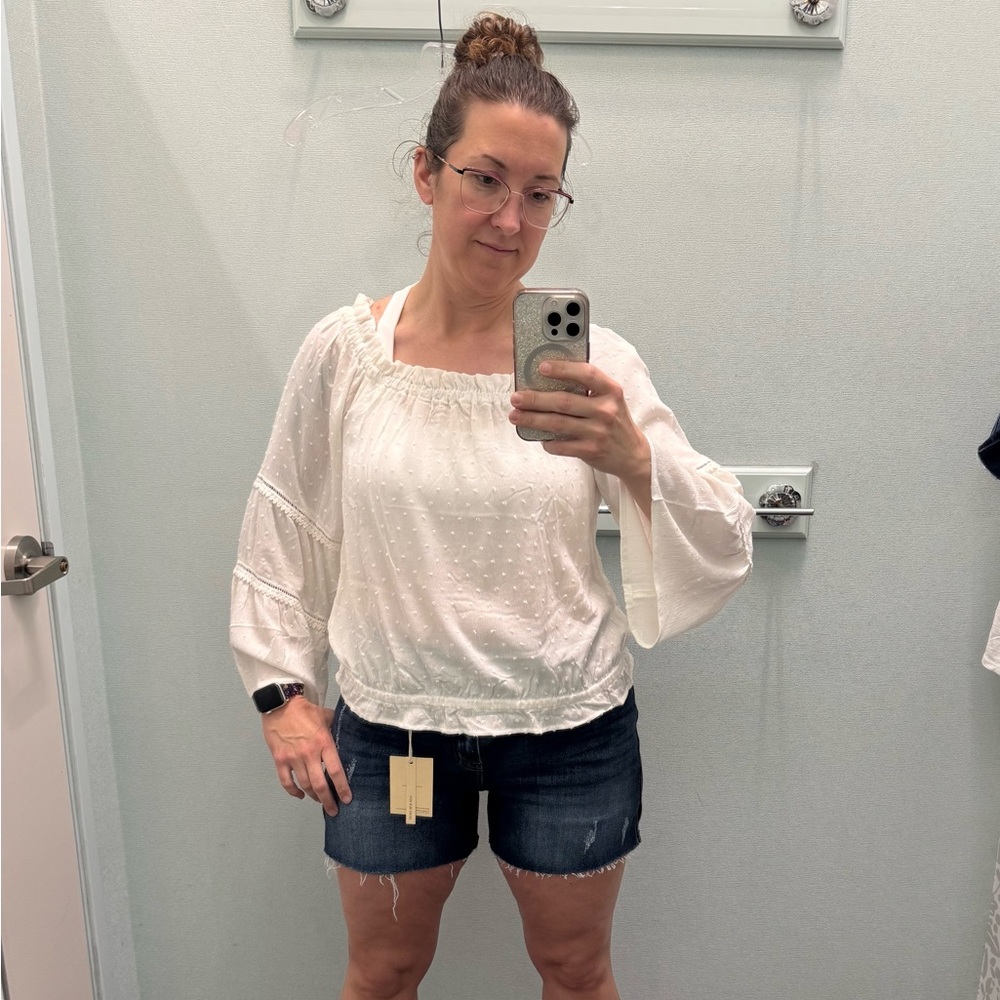 Meet your Posher, Kimberly